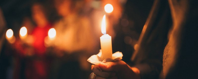 candles shutterstock_1174053094_800x322