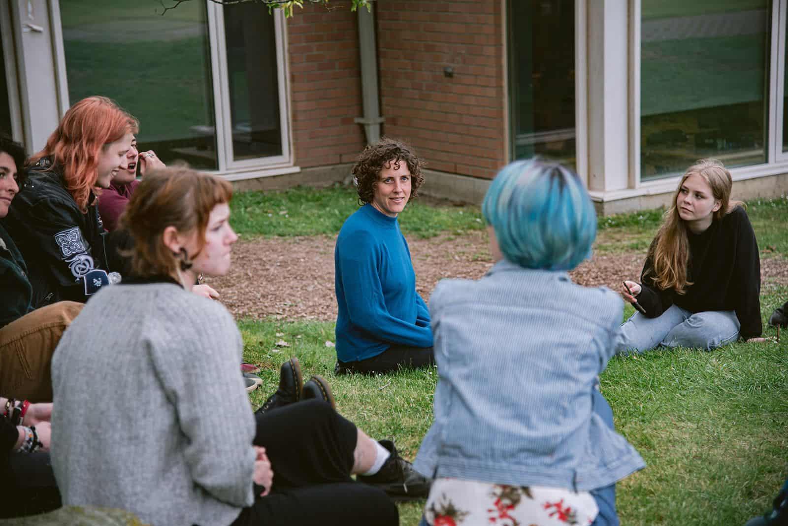 kate-nash-working-with-youth